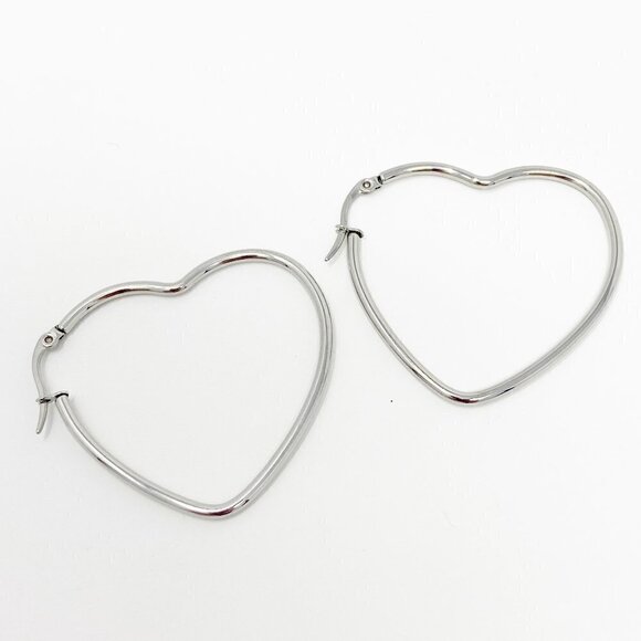 Silver Wire Heart Shape Earrings Y2K 90s - Picture 1 of 2